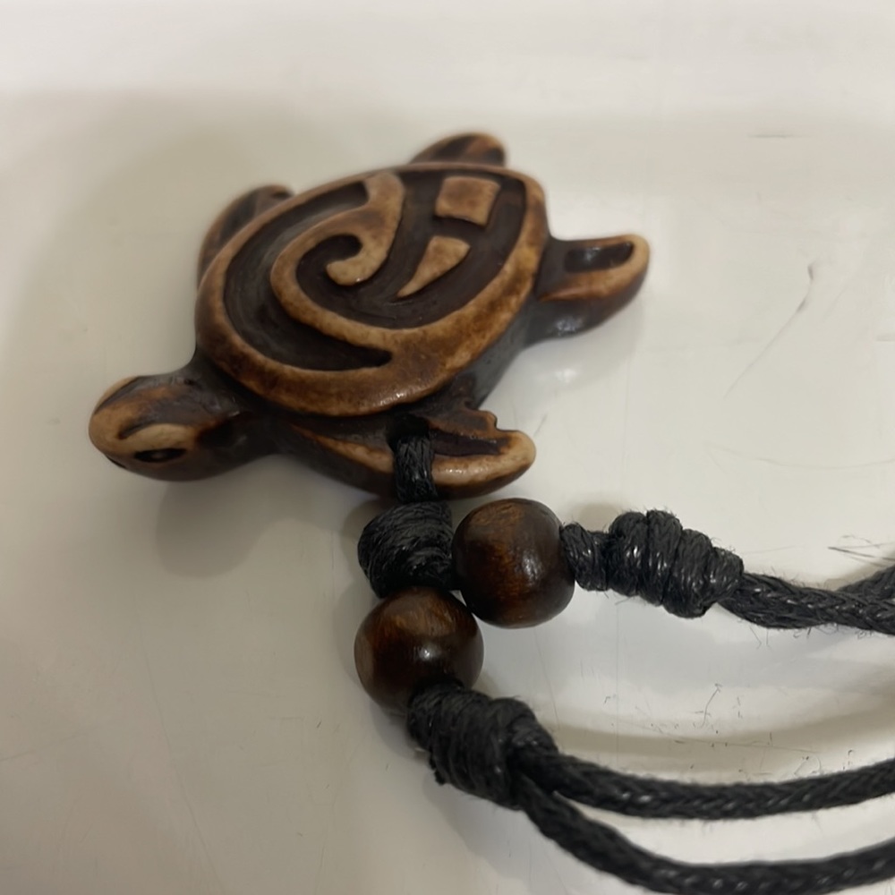 Adjustable turtle necklace - Picture 4 of 5